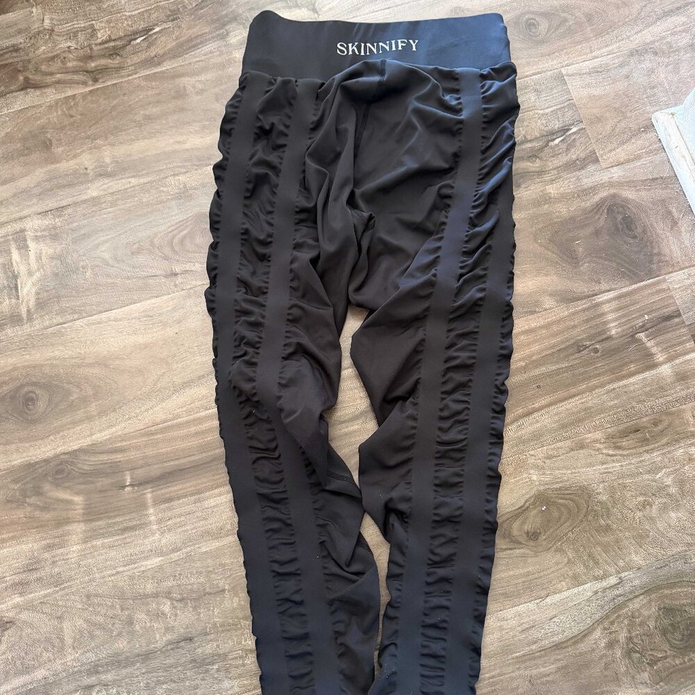 Skinnify Resistance Band Leggings